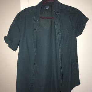 Men’s medium casual t-shirt